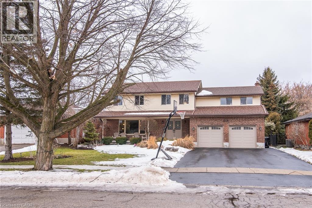 MLS® listing #29253362 for sale located at 354 FORESTLAWN Road