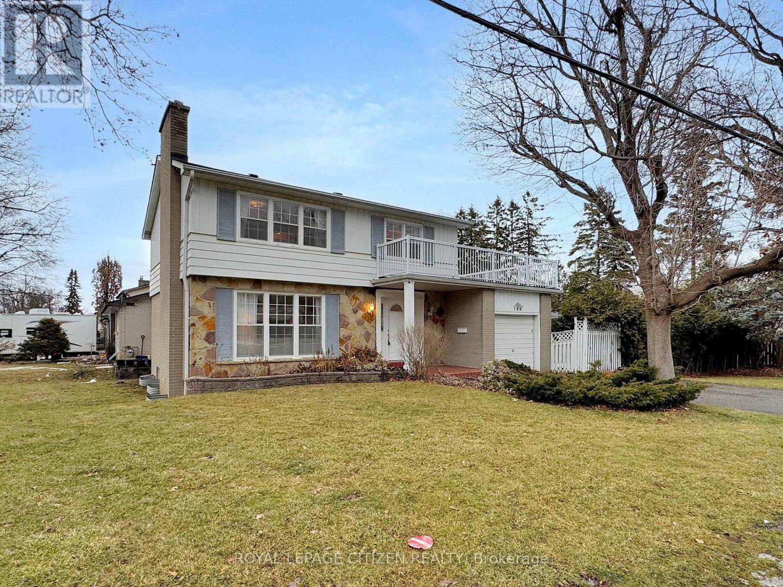 MLS® listing #29254206 for sale located at 148 GRANDVIEW AVENUE