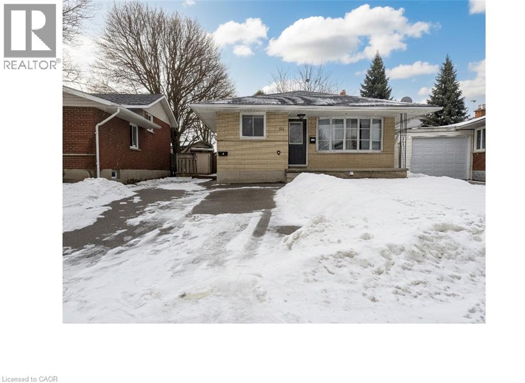 MLS® listing #29257890 for sale located at 61 BOSWORTH Crescent