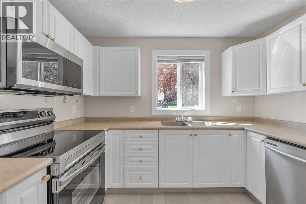 MLS® listing #29258669 for sale located at 102, 2000 Somervale Court SW