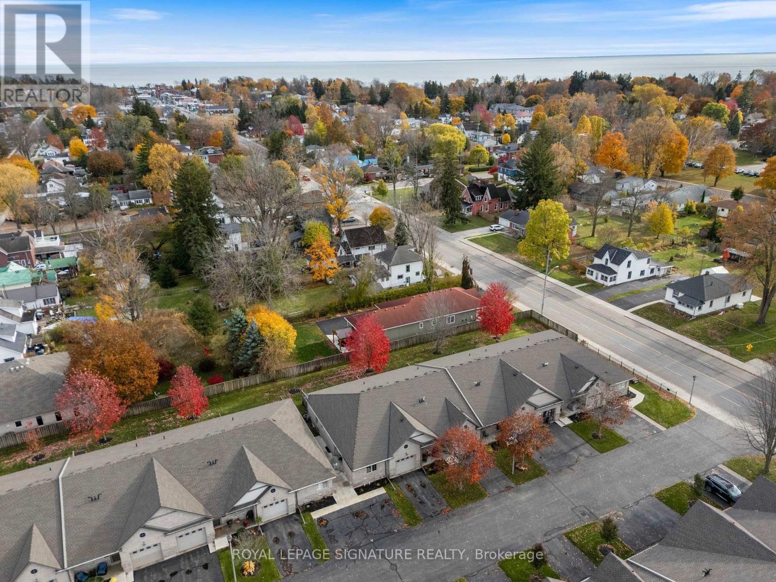 MLS® listing #29258676 for sale located at 16 - 800 MAIN STREET