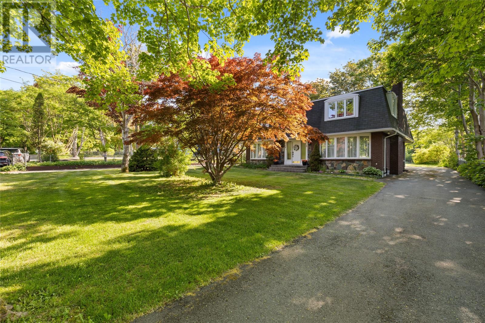 MLS® listing #29258722 for sale located at 68 Spruce Hill Road