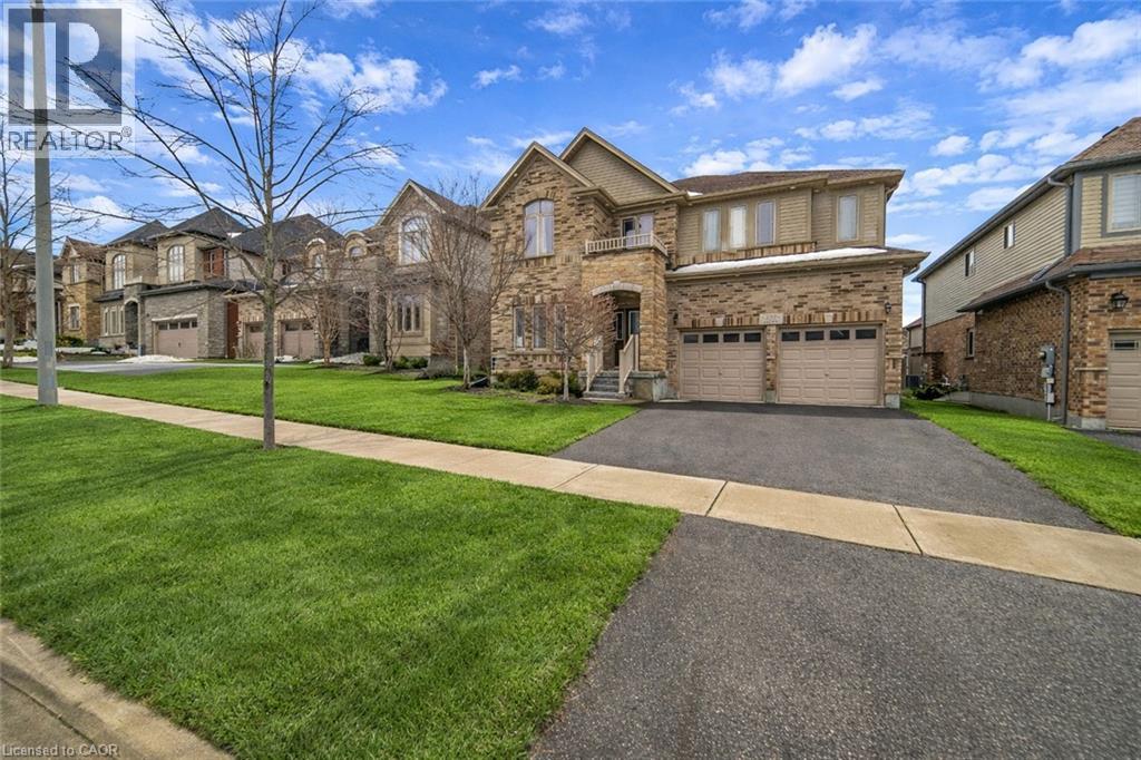 MLS® listing #29259595 for sale located at 722 SUNDEW Drive