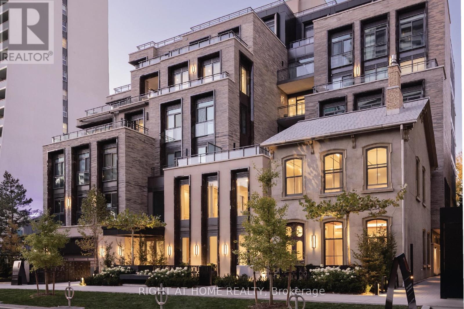 MLS® listing #29264795 for sale located at GARDEN HOME 1 - 10 PRINCE ARTHUR AVENUE