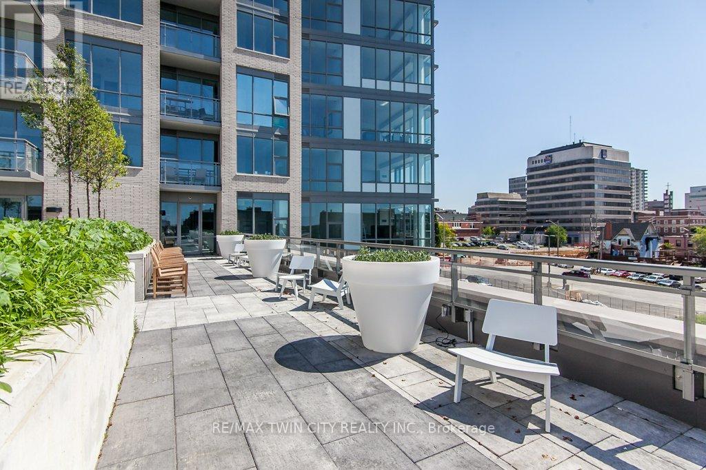 MLS® listing #29265087 for sale located at 402 - 85 DUKE STREET