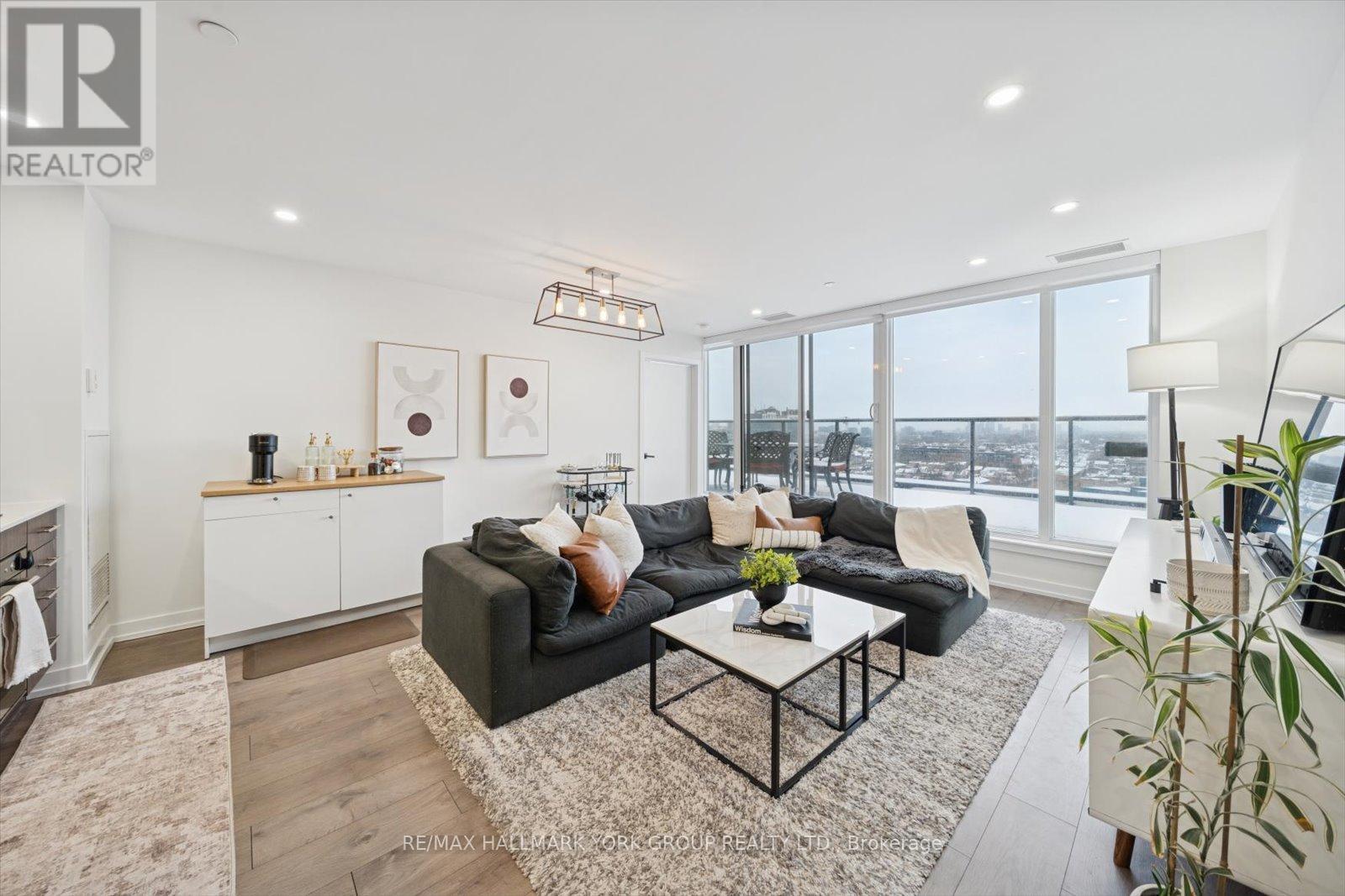 MLS® listing #29265688 for sale located at 1607 - 297 COLLEGE STREET