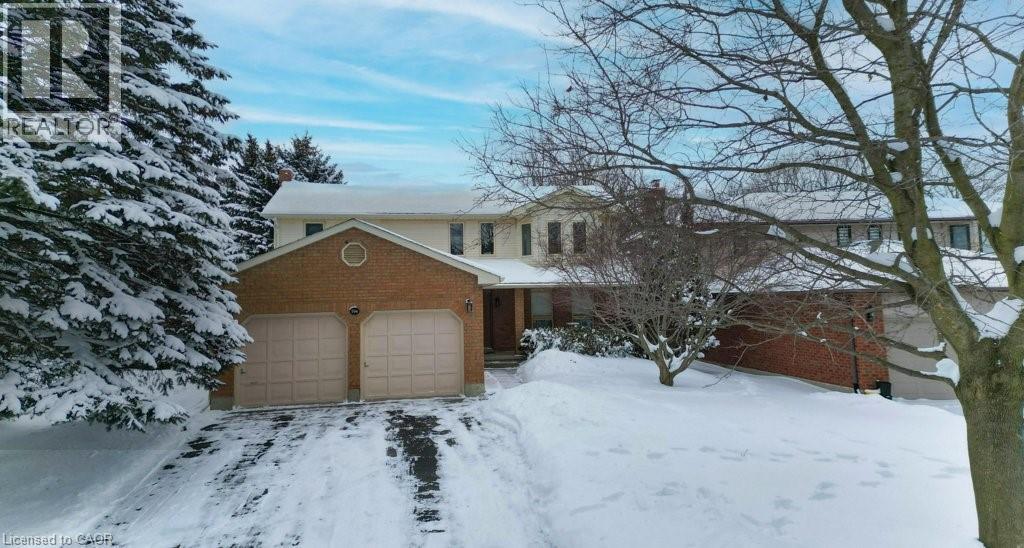 MLS® listing #29267315 for sale located at 594 HUNTERS Place