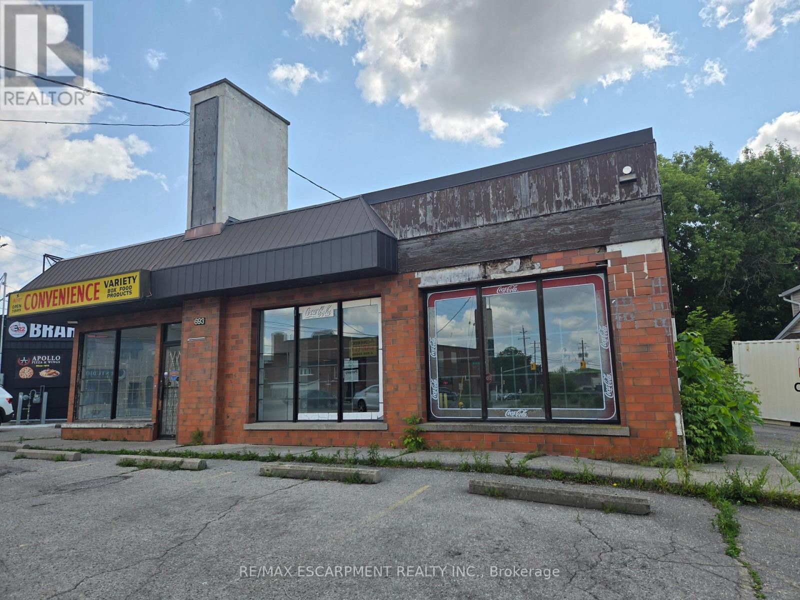 MLS® listing #29268707 for sale located at 693 HAMILTON ROAD