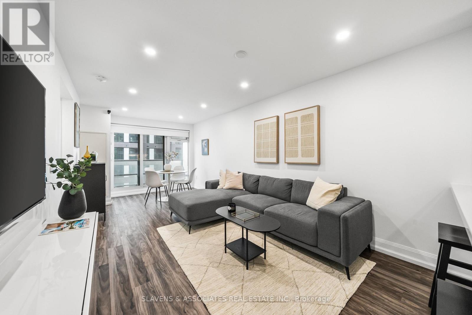 MLS® listing #29269659 for sale located at 2303 - 2181 YONGE STREET