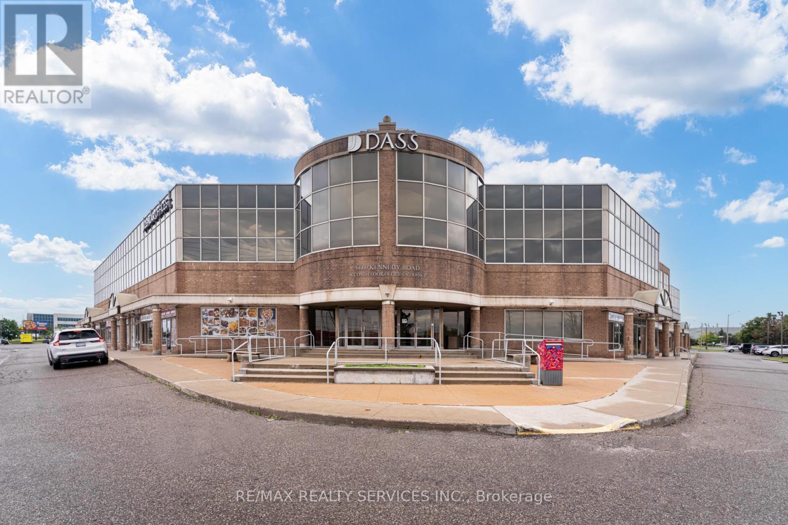 MLS® listing #29271793 for sale located at 17 - 6660 KENNEDY ROAD