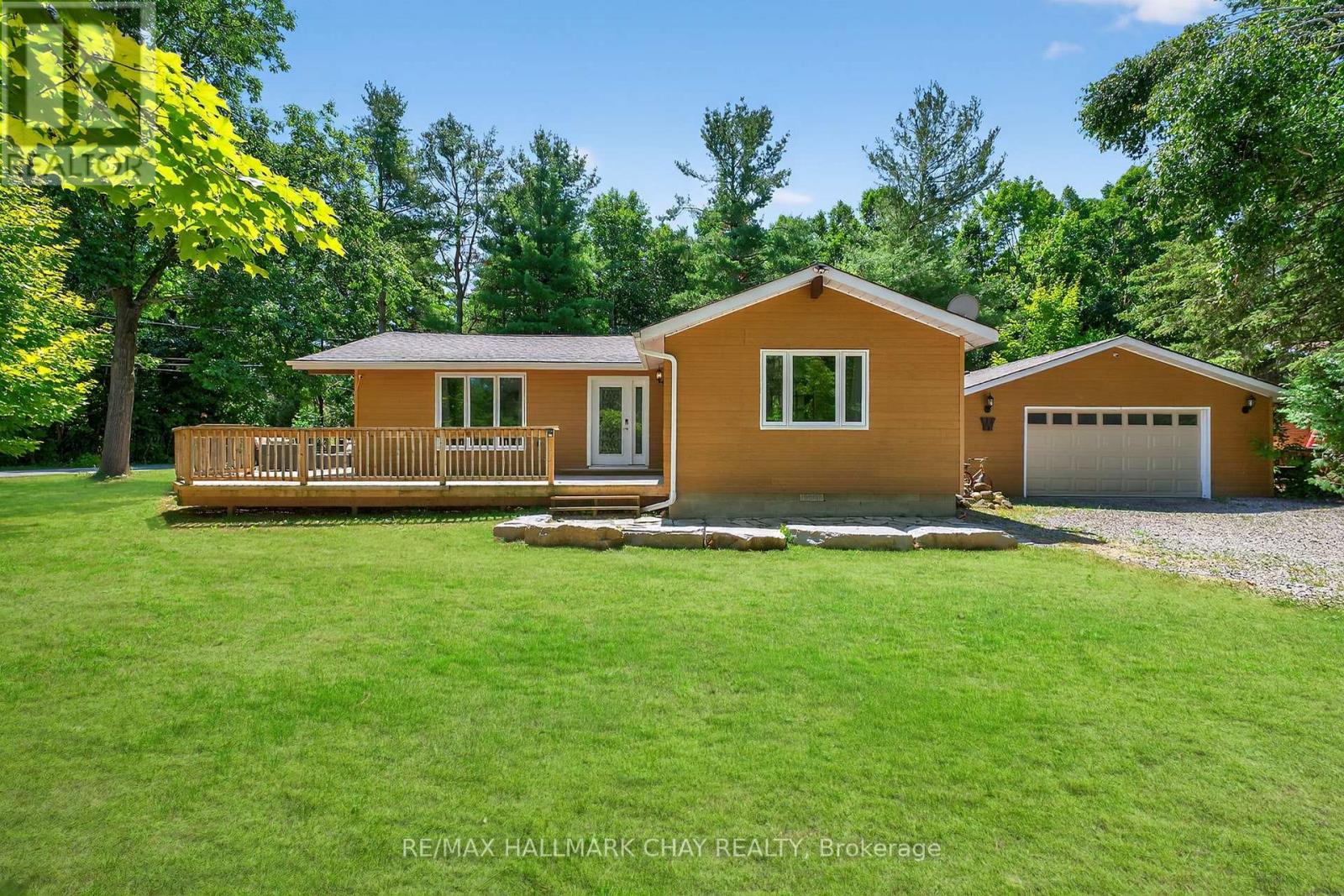 MLS® listing #29283111 for sale located at 135 BIG BAY POINT ROAD