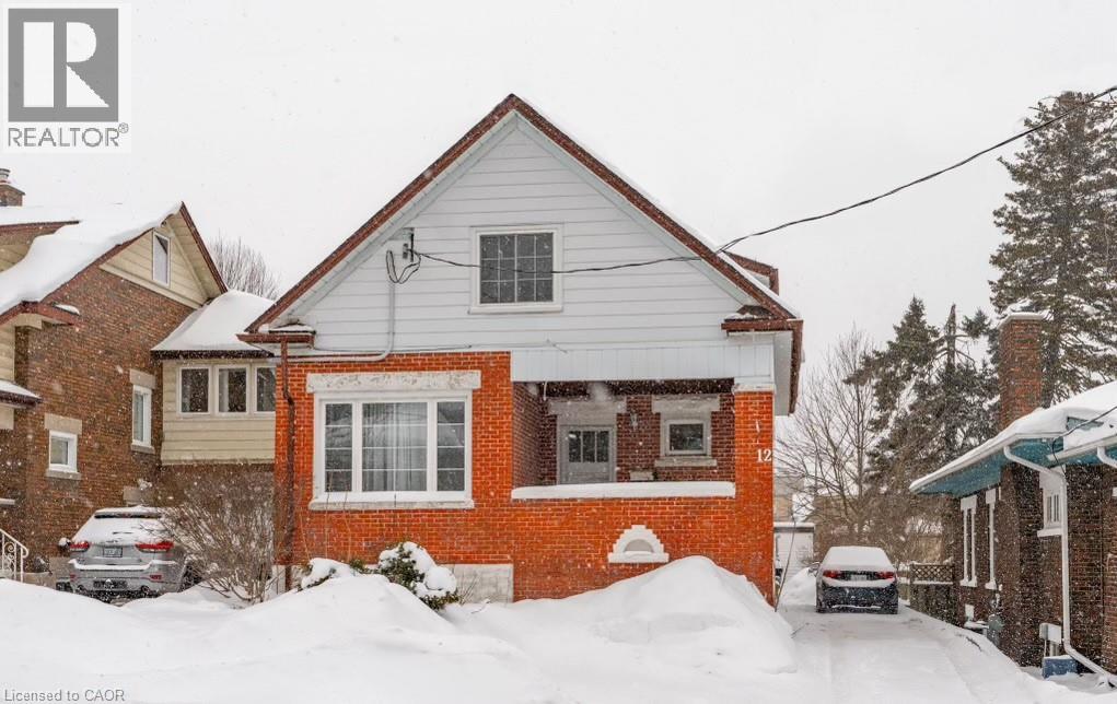 MLS® listing #29283923 for sale located at 12 PARK Street Unit# Upper