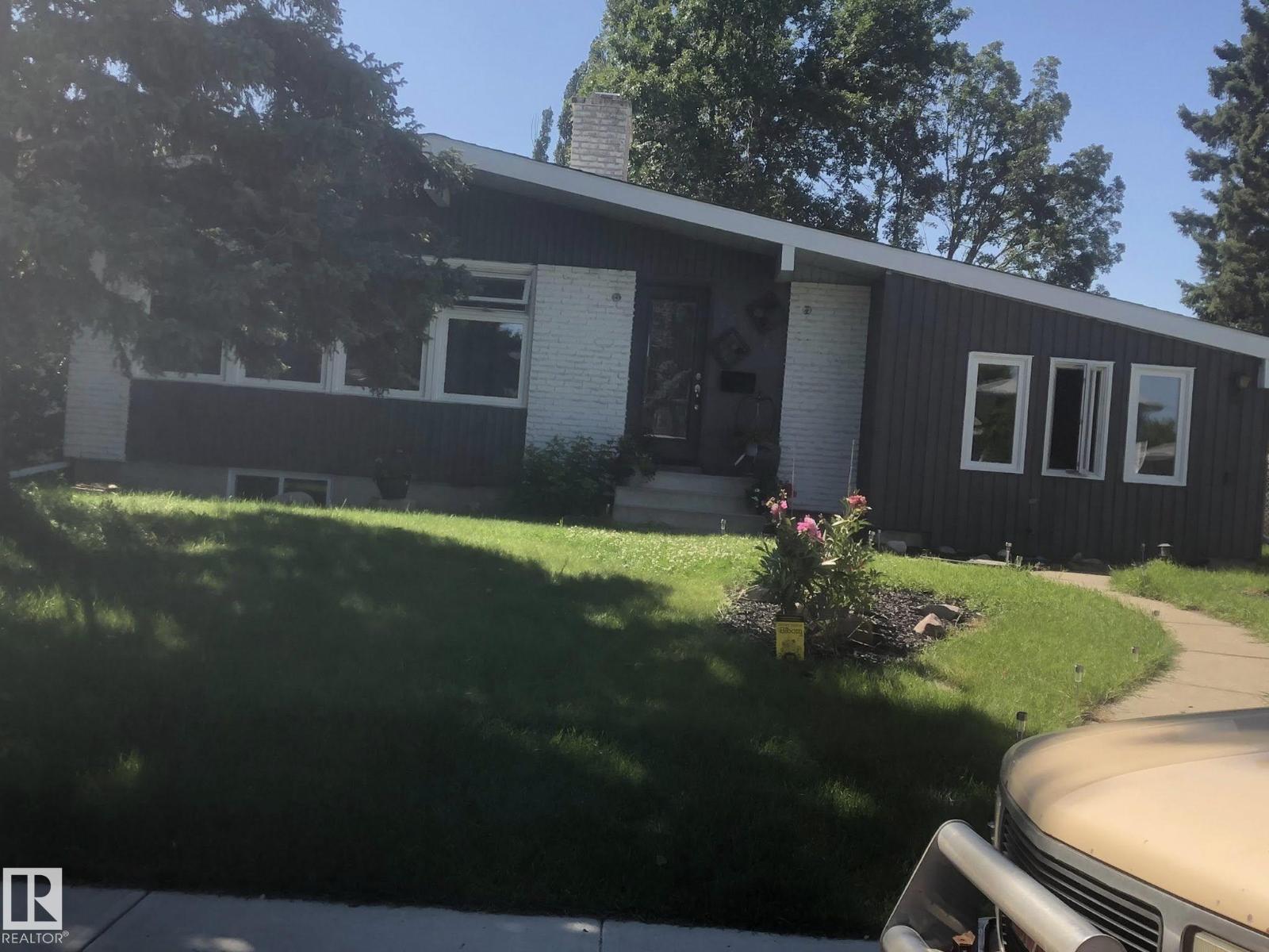 MLS® listing #29286172 for sale located at 15016 80 ST NW