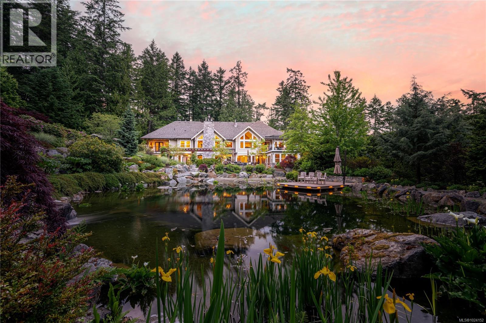 MLS® listing #29286420 for sale located at 441 Glendower Rd