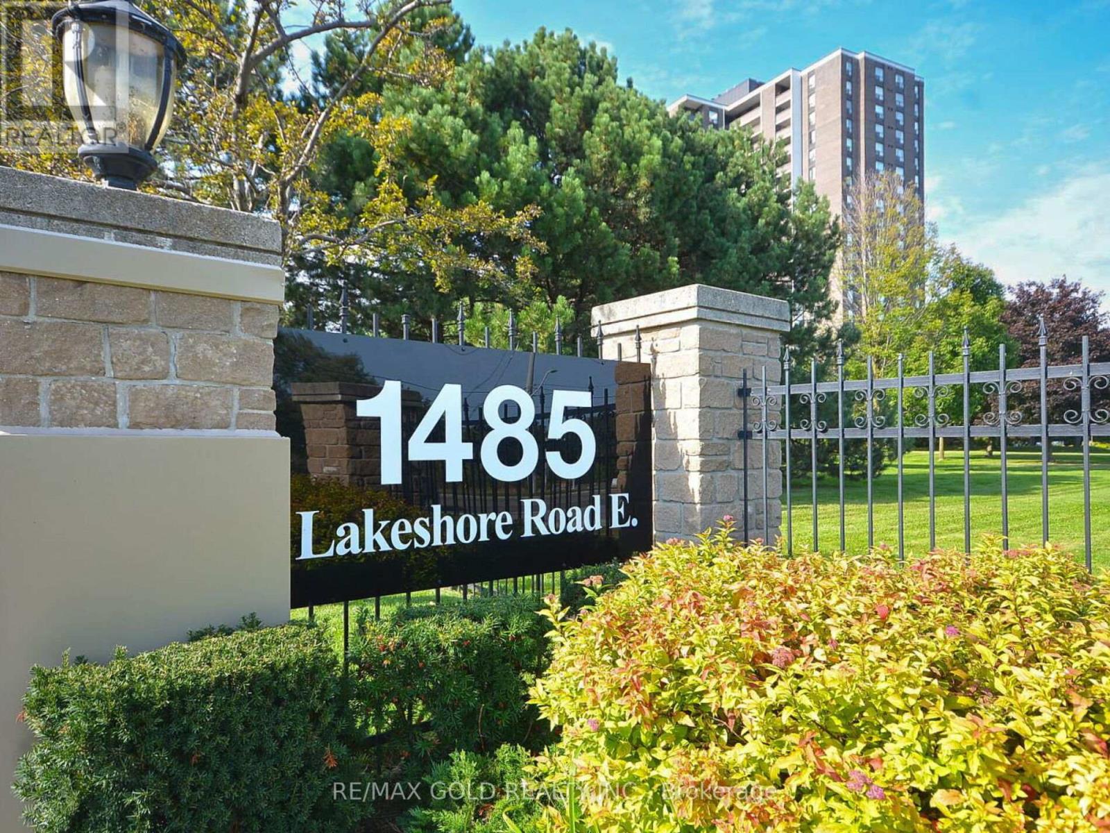 MLS® listing #29286798 for sale located at 416 - 1485 LAKESHORE ROAD E