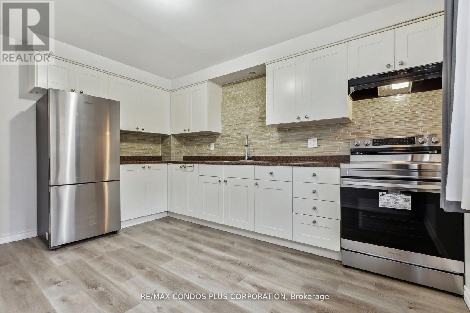 MLS® listing #29287287 for sale located at 2 - 294 FERGUS AVENUE