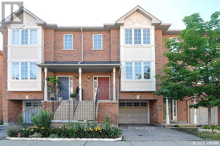 MLS® listing #29287788 for sale located at 37 - 80 ACORN PLACE