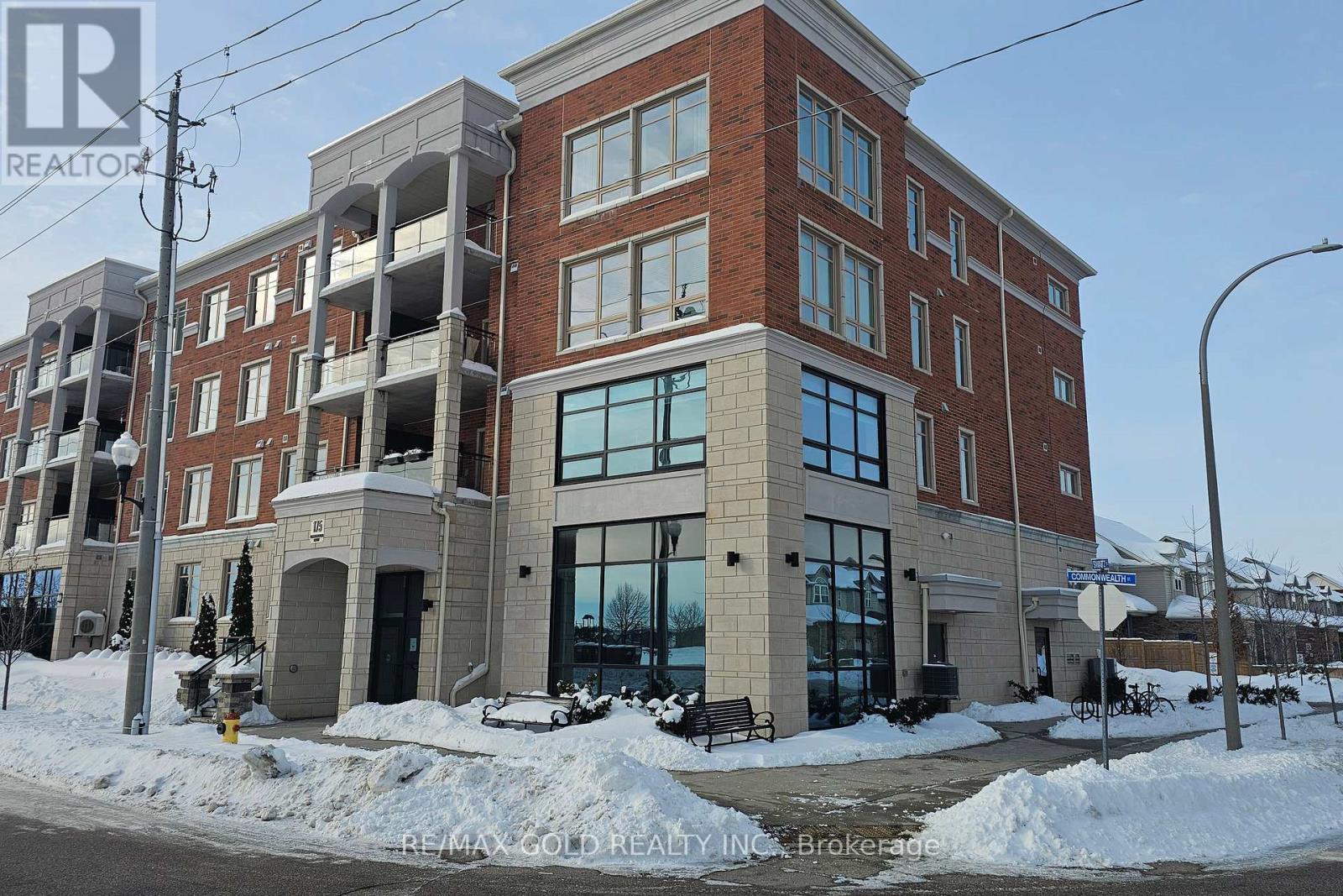 MLS® listing #29288139 for sale located at 107 - 175 COMMONWEALTH STREET