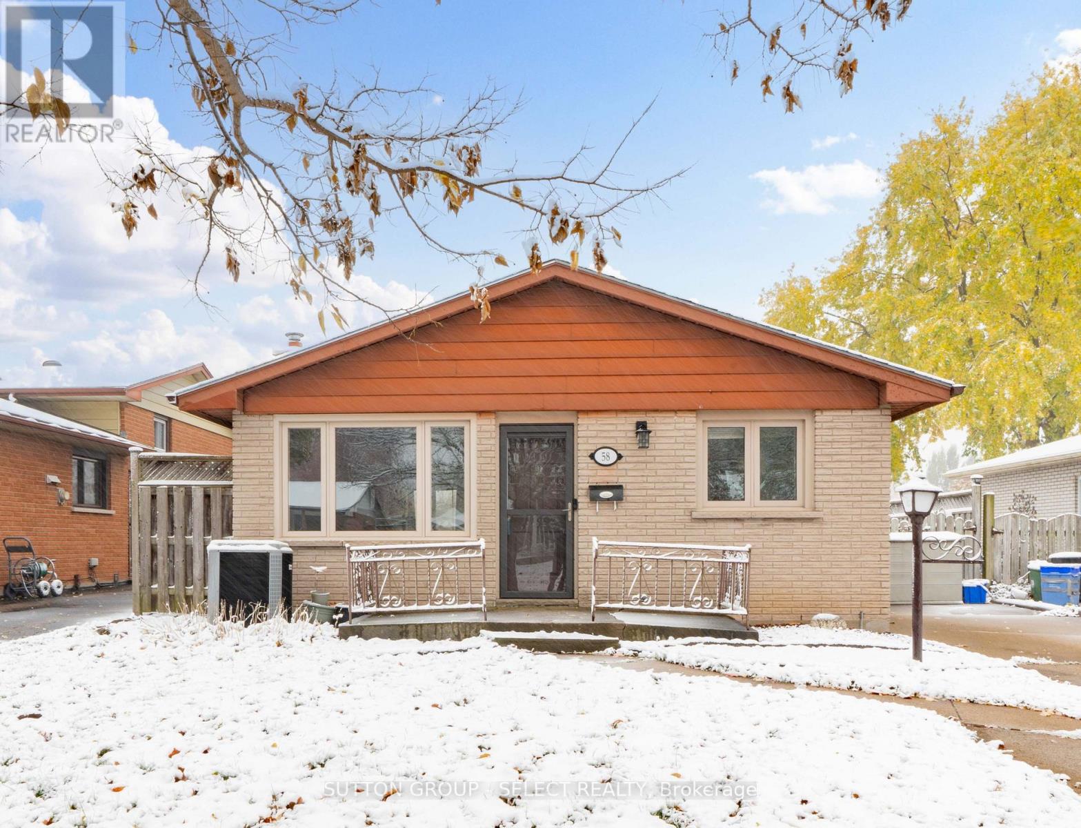 MLS® listing #29289001 for sale located at 58 VILLENEUVE CRESCENT