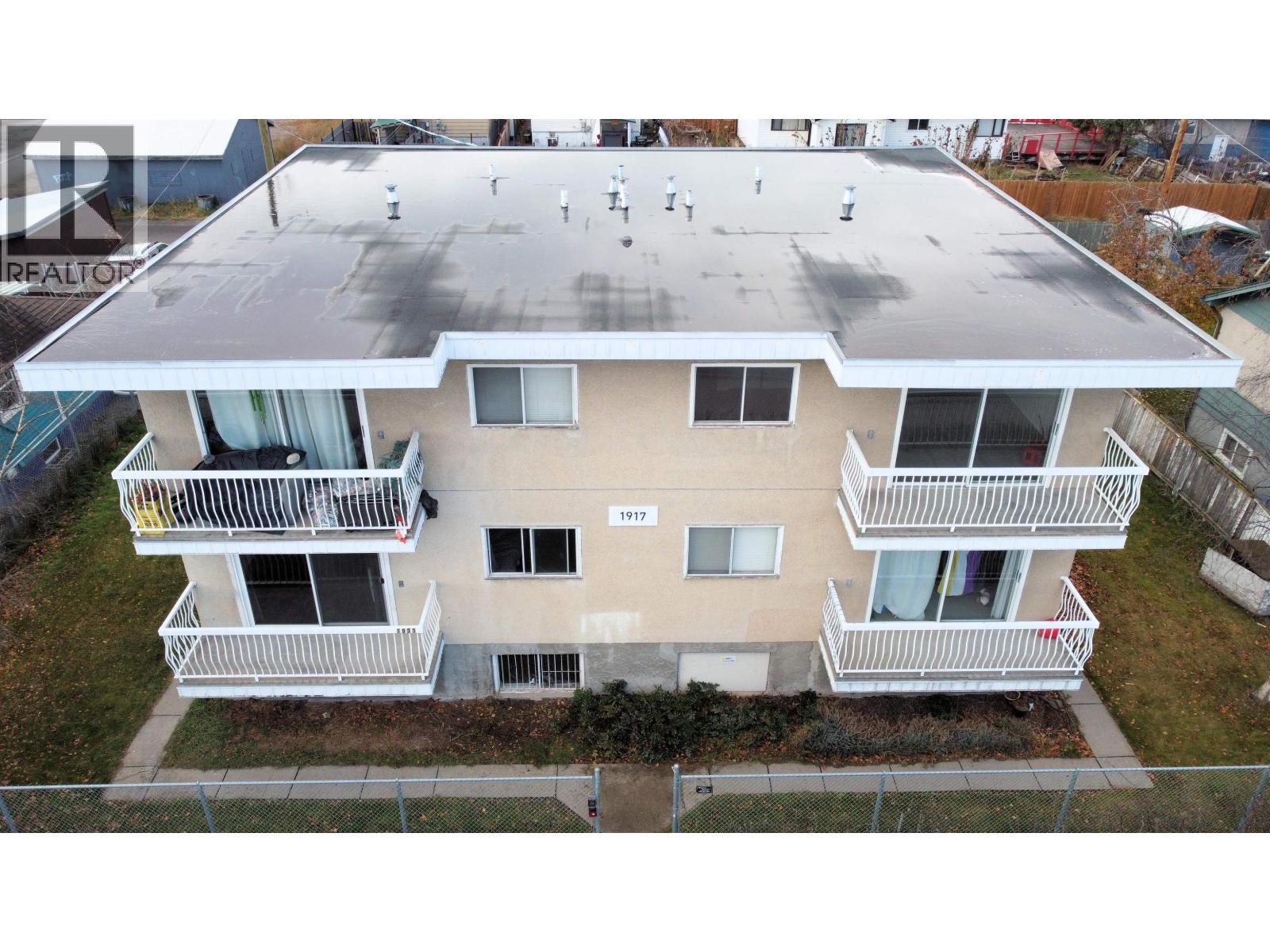 MLS® listing #29290801 for sale located at 1917 SPRUCE STREET