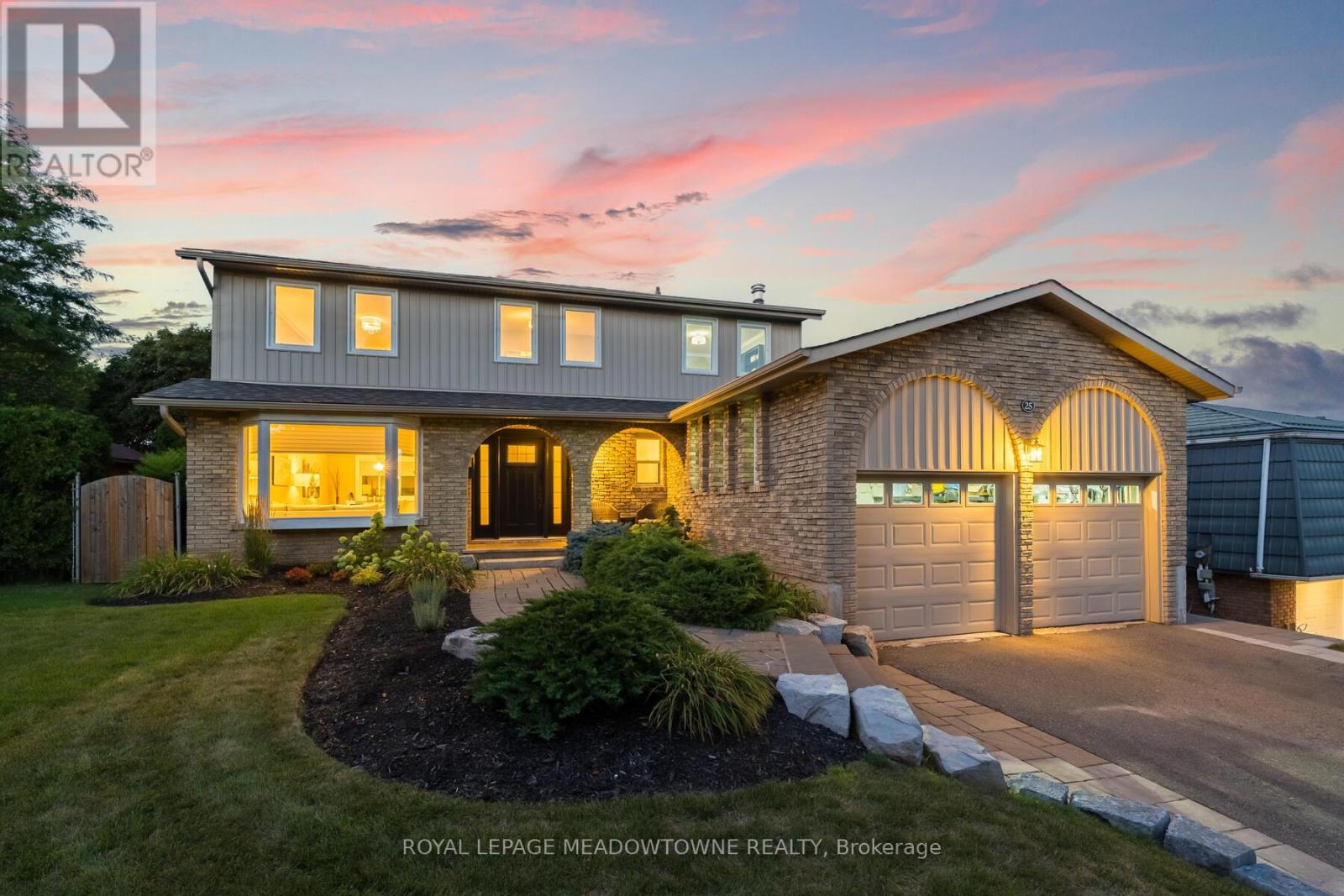 MLS® listing #29292960 for sale located at 25 HILLSIDE DRIVE