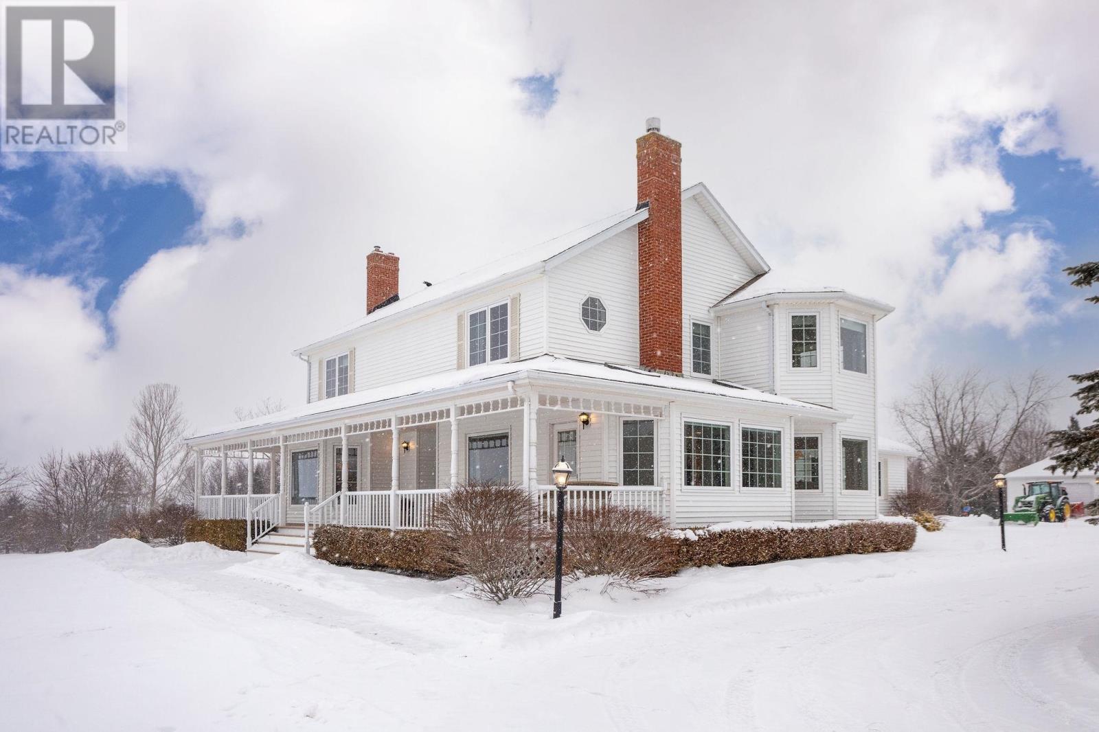 MLS® listing #29293324 for sale located at 21 Spruce Lane