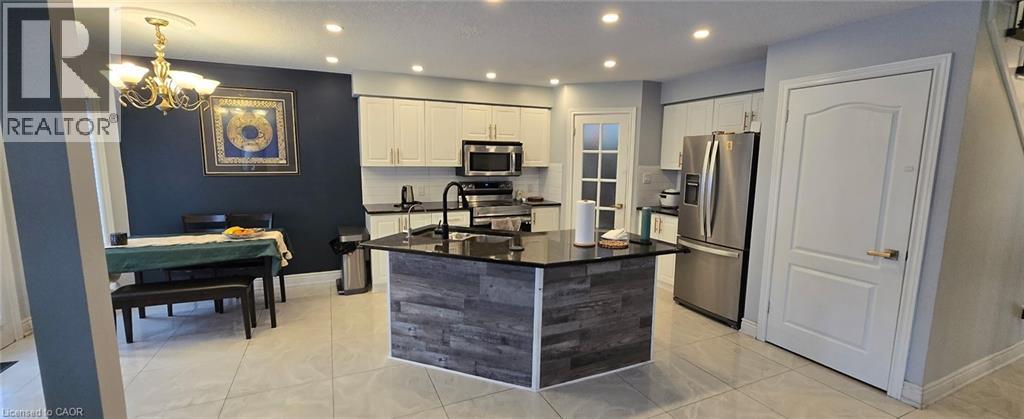 MLS® listing #29294435 for sale located at 469 DANSBURY Drive Unit# UPPER