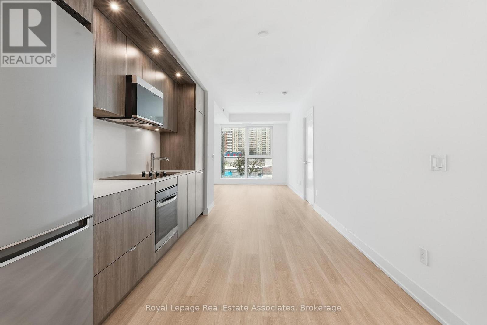 MLS® listing #29297023 for sale located at 313 - 25 CORDOVA AVENUE