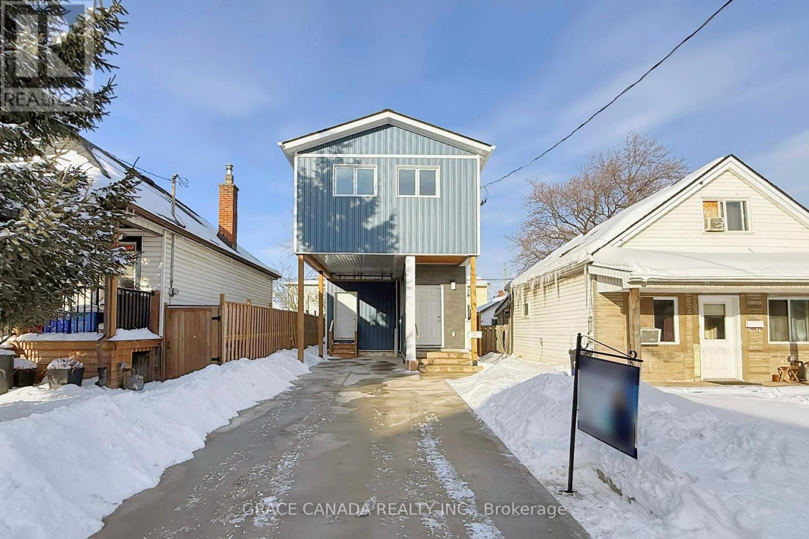 MLS® listing #29297345 for sale located at 85 ALBANY AVENUE