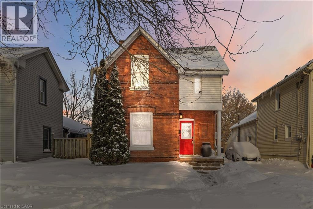 MLS® listing #29297453 for sale located at 112 EAGLE Avenue