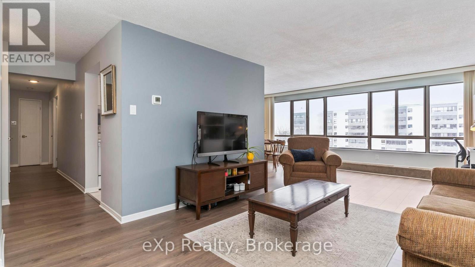 MLS® listing #29297504 for sale located at 902 - 570 PROUDFOOT LANE