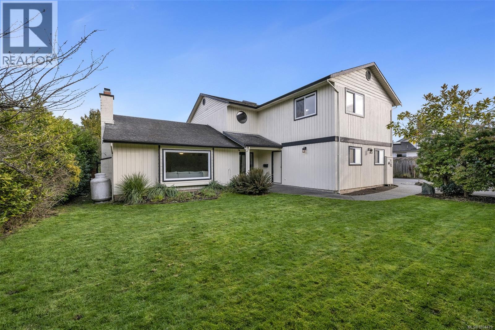 MLS® listing #29298401 for sale located at 10369 Bowerbank Rd