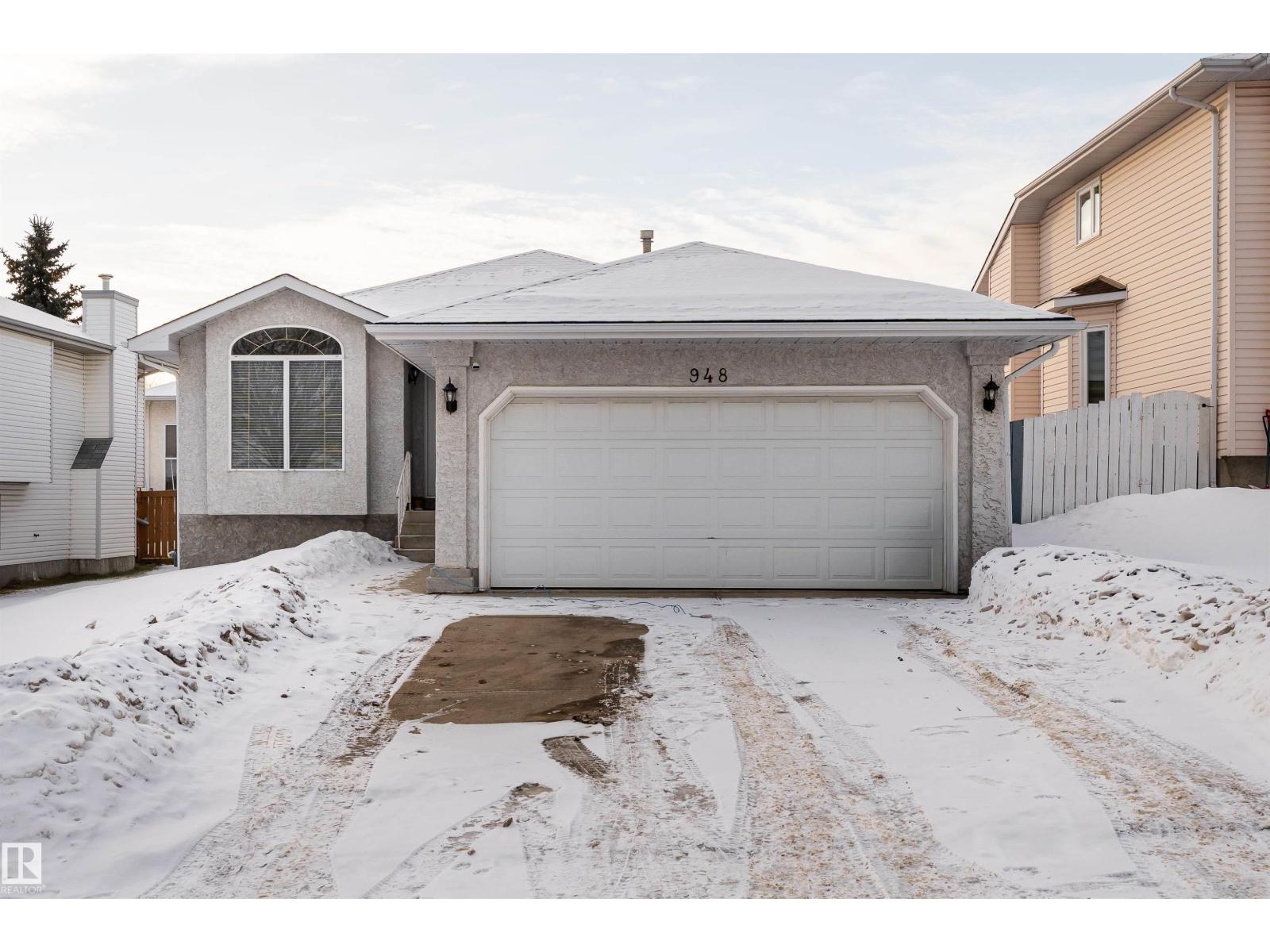 MLS® listing #29298634 for sale located at 948 ORMSBY WD NW