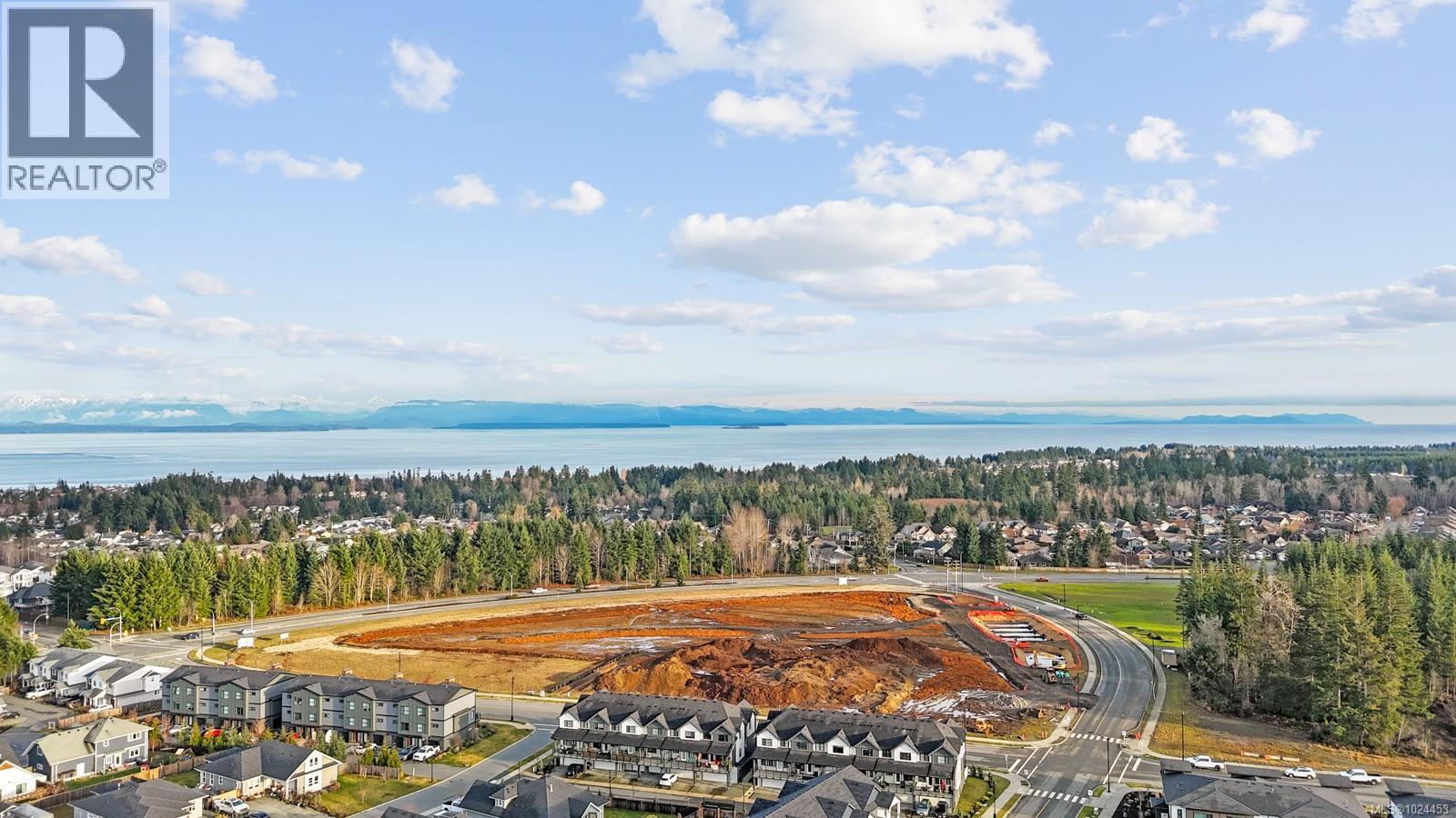 MLS® listing #29298646 for sale located at 772 Beaver Creek Blvd