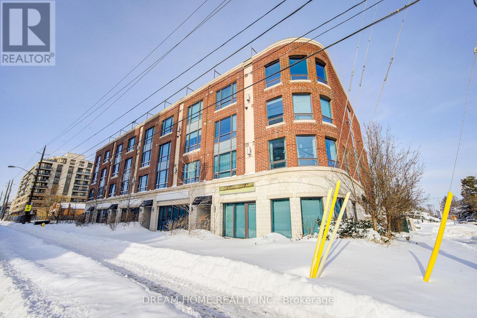 MLS® listing #29300482 for sale located at 201 - 724 SHEPPARD AVENUE W