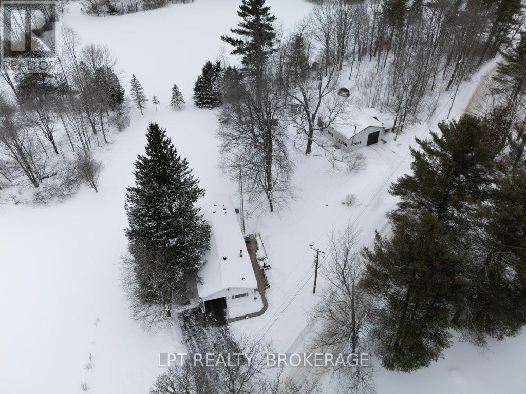 MLS® listing #29301735 for sale located at 1023 MOON ROAD