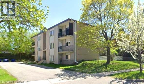 MLS® listing #29302547 for sale located at 87 BRYBECK Crescent Unit# 1