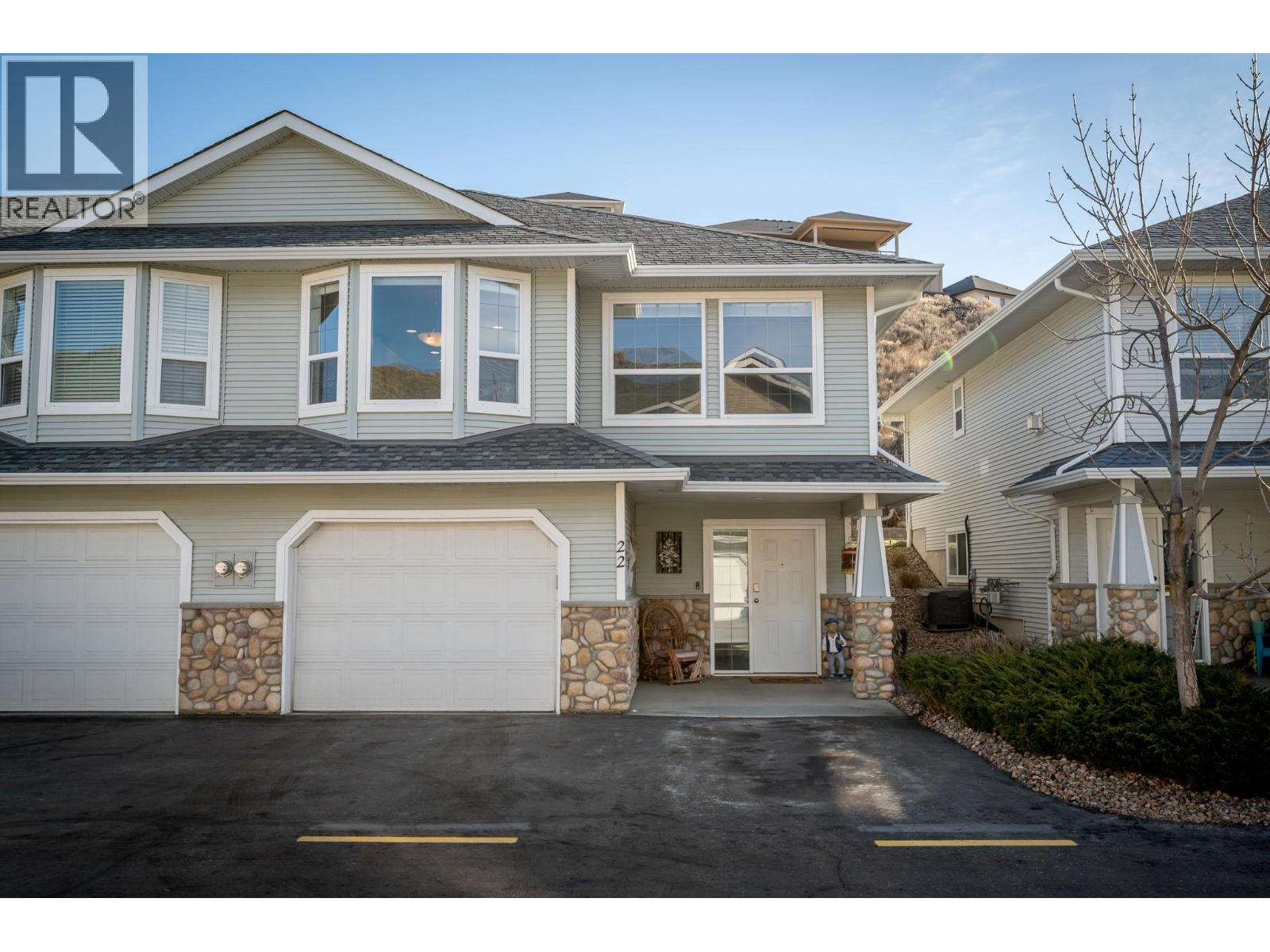 MLS® listing #29303918 for sale located at 1104 Quail Drive Unit# #22