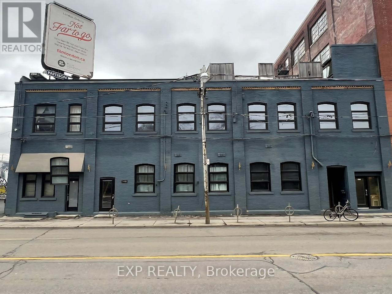 MLS® listing #29305720 for sale located at 2480 DUNDAS STREET W