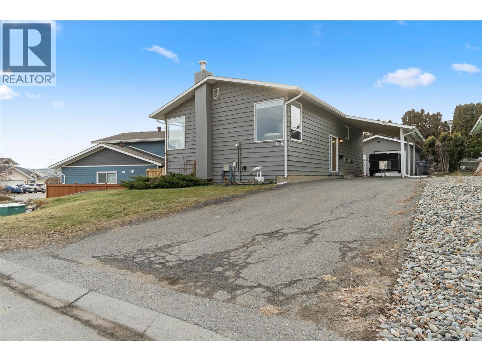 MLS® listing #29307621 for sale located at 1736 LEIGHTON Place