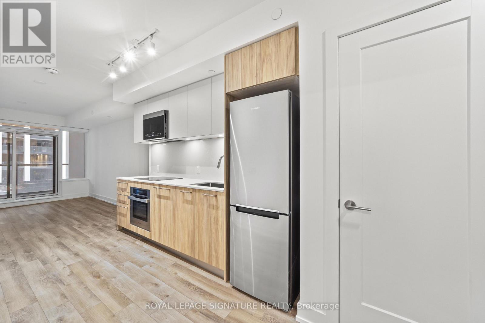 MLS® listing #29308849 for sale located at 501 - 9 CLEGG ROAD