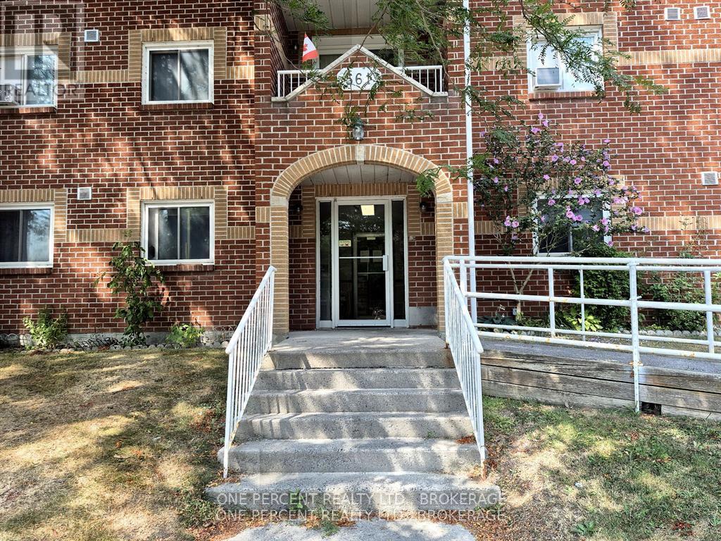 MLS® listing #29310089 for sale located at 116 - 561 ARMSTRONG ROAD