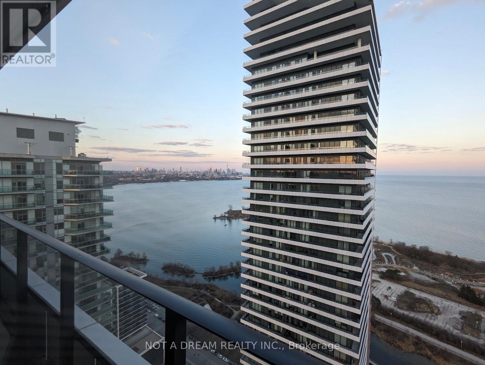 MLS® listing #29310844 for sale located at 4116 - 30 SHORE BREEZE DRIVE