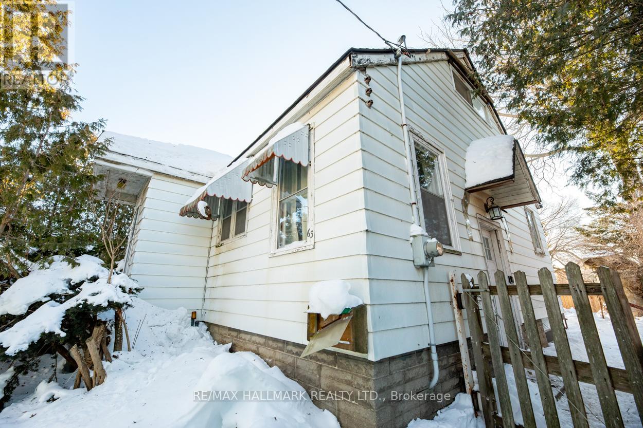MLS® listing #29311544 for sale located at 63 HIGHVIEW AVENUE