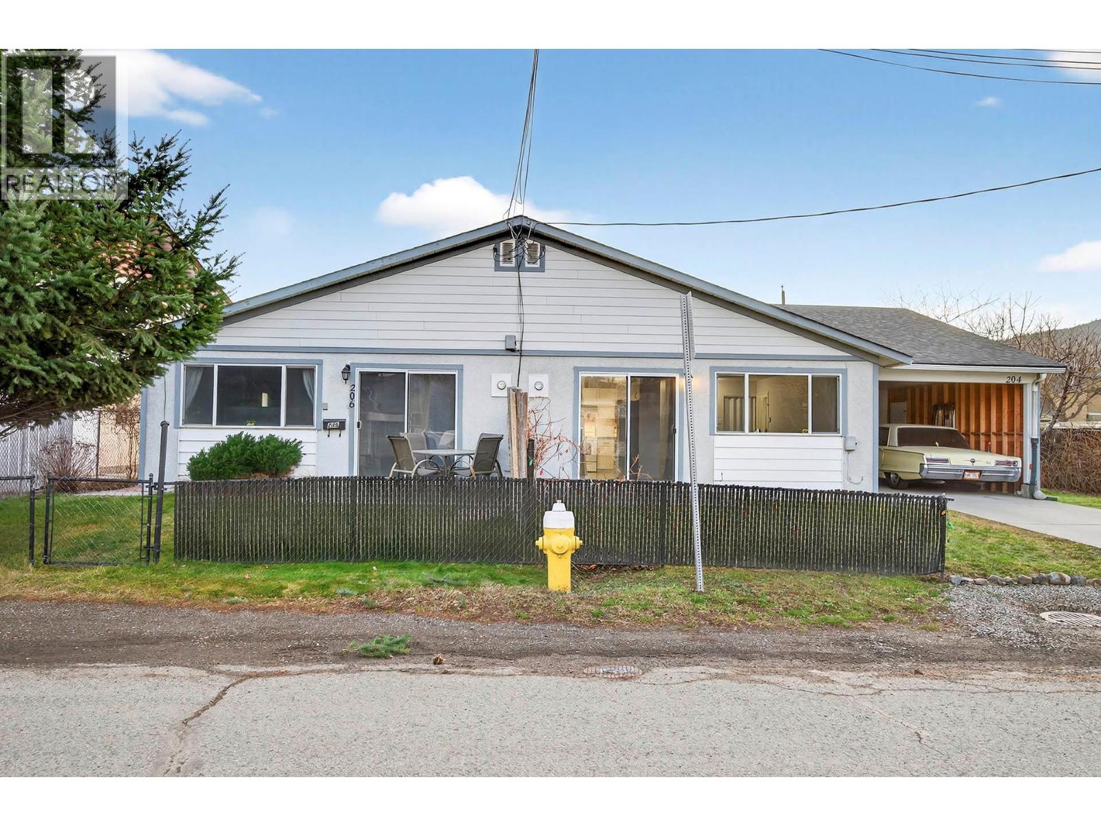 MLS® listing #29313230 for sale located at 204 FAIRVIEW Avenue