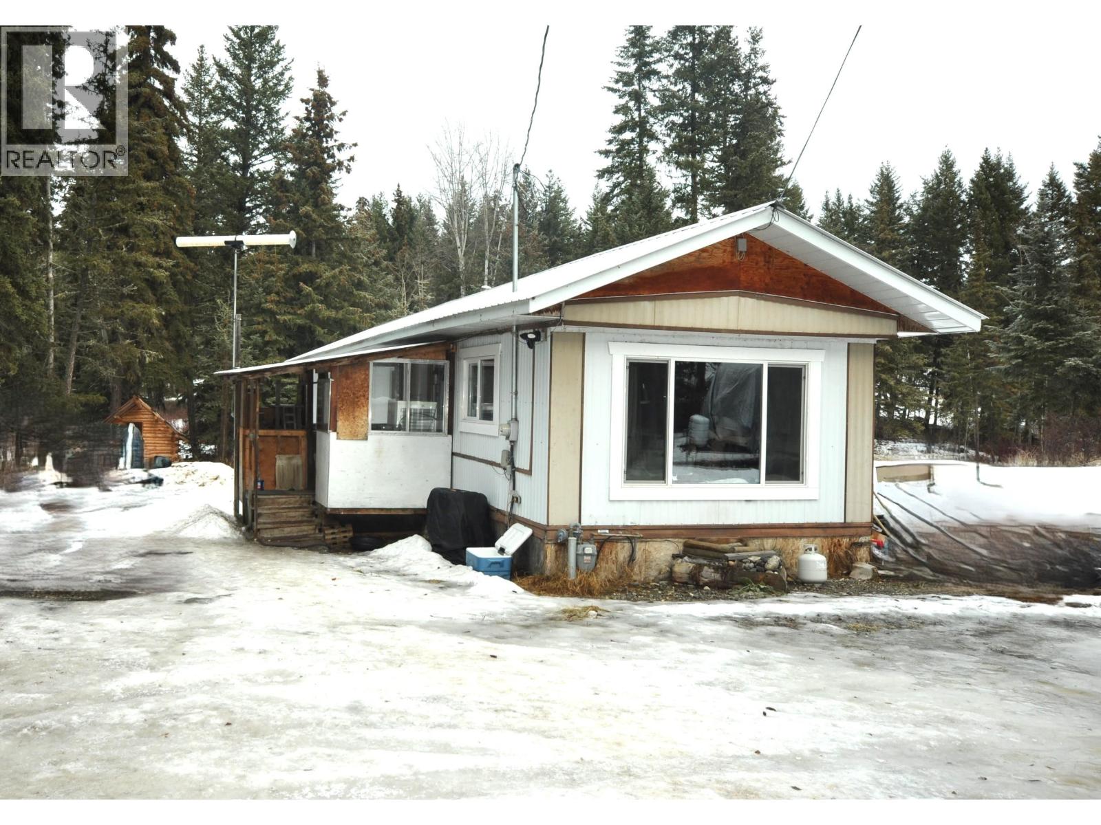 MLS® listing #29313590 for sale located at 542 KEMP ROAD