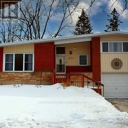 MLS® listing #29313806 for sale located at 259 ROSS AVENUE