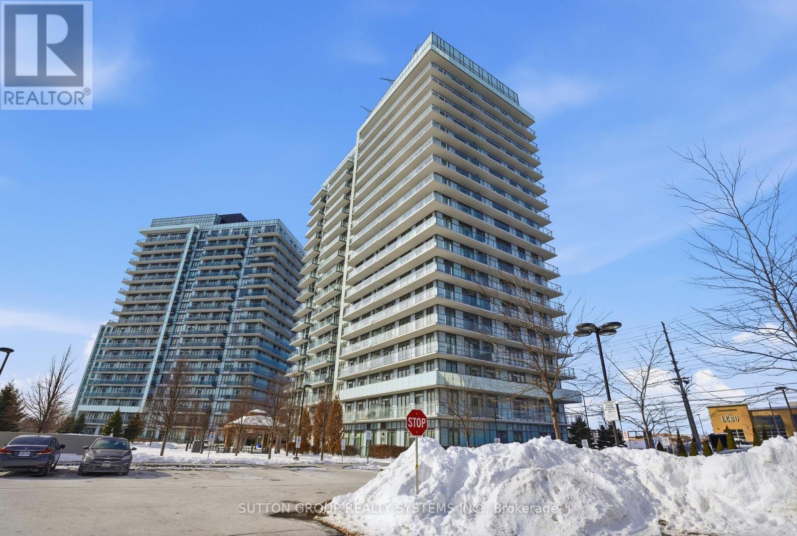 MLS® listing #29317030 for sale located at 101 - 4655 GLEN ERIN DRIVE
