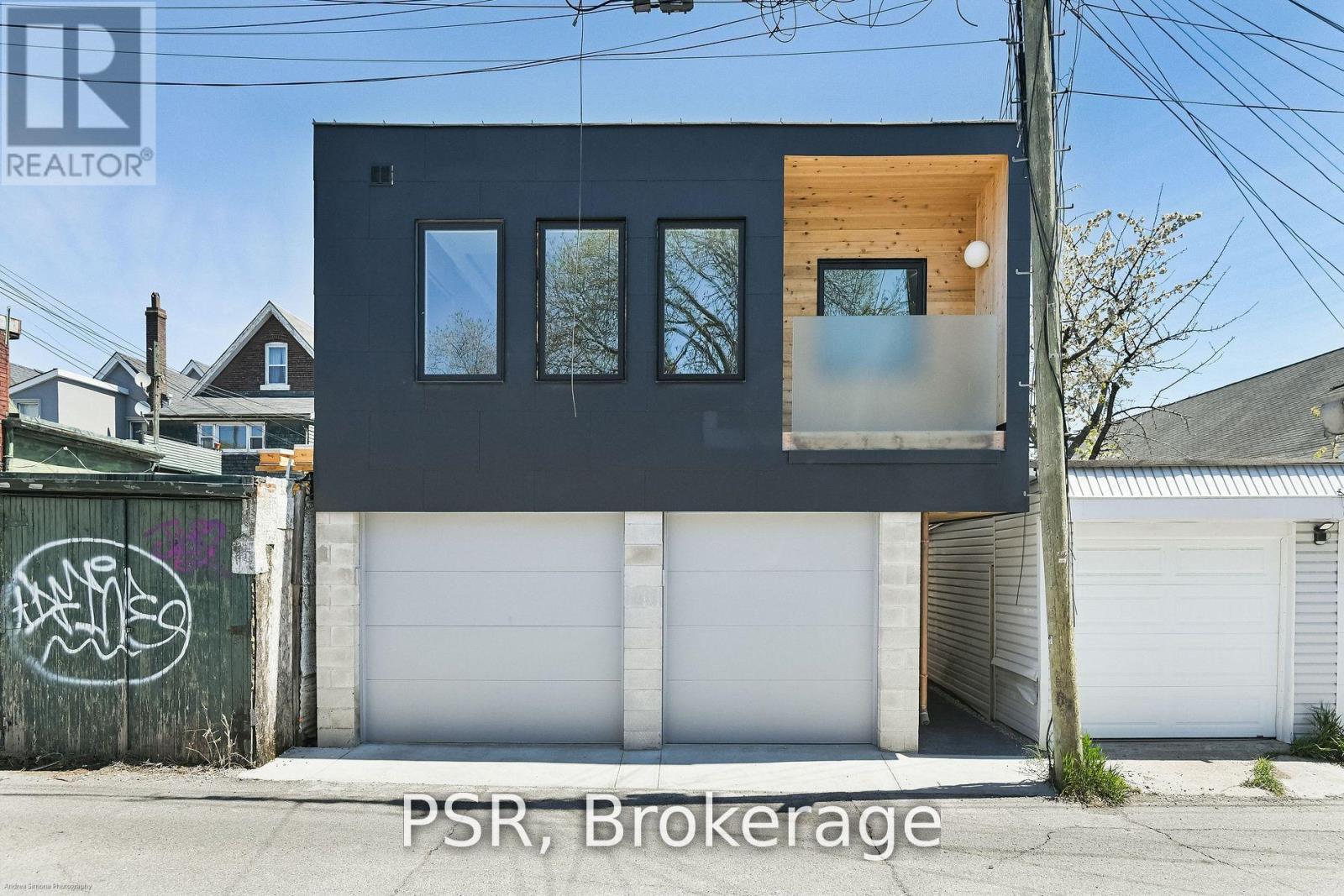 MLS® listing #29318405 for sale located at D - 786 OSSINGTON AVENUE