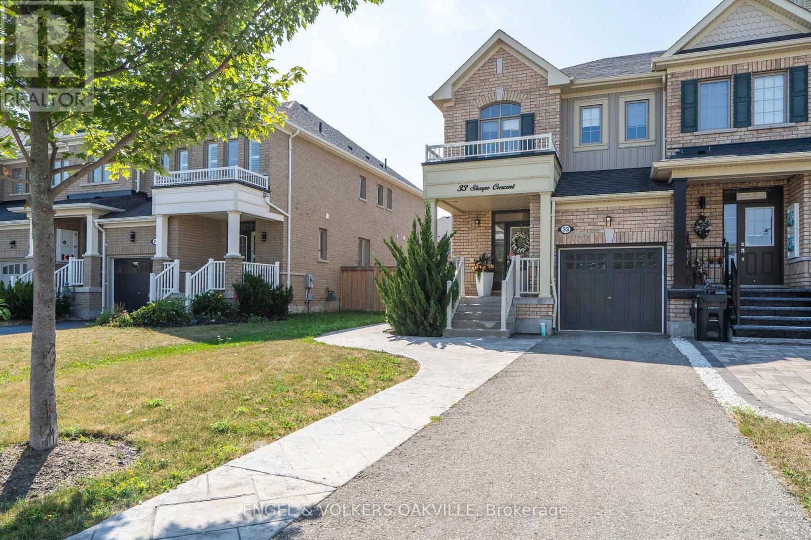 MLS® listing #29321954 for sale located at 33 SHARPE CRESCENT